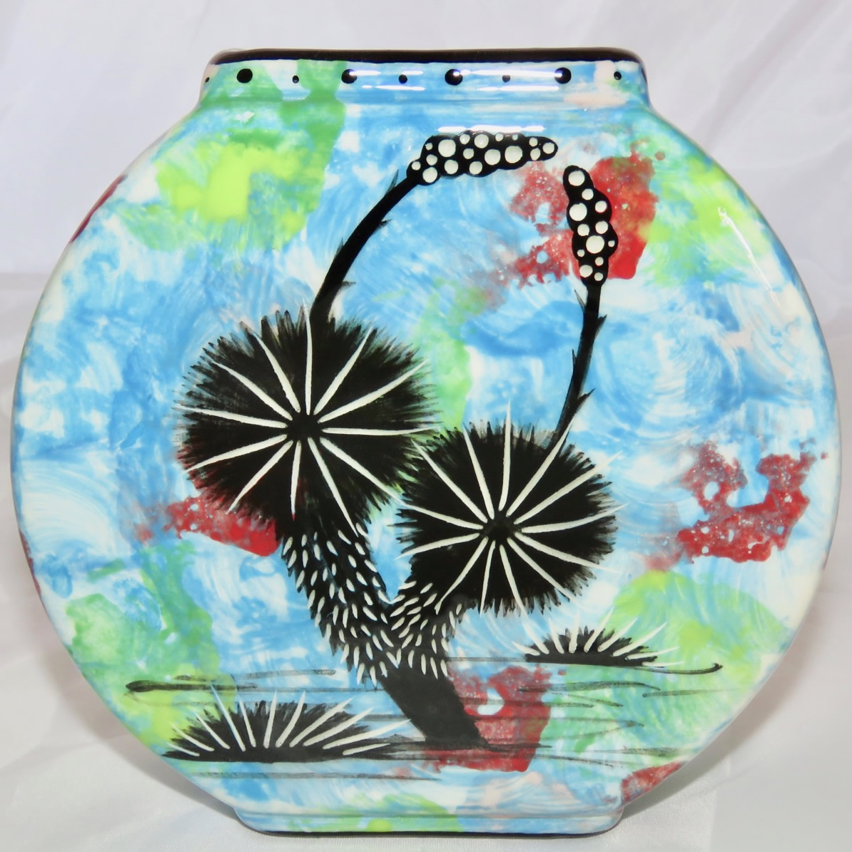 Pillow Vase with Cat - Image 2