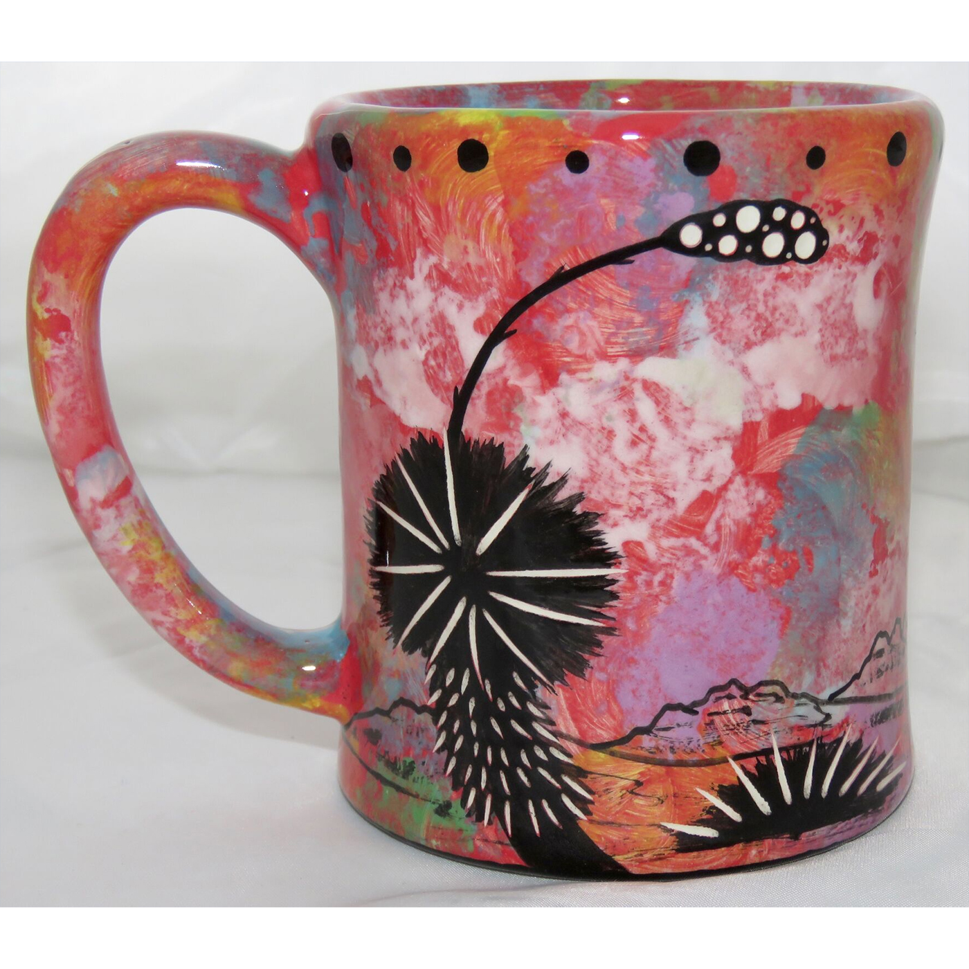 Mana Pottery e-mug with hawk, scarlet, back