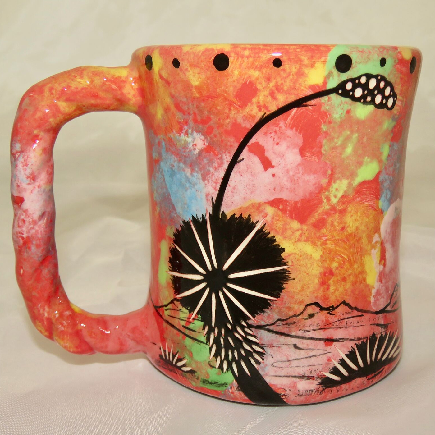 Rope Mug with Hummingbird with Spread Wings on Scarlet - Image 2