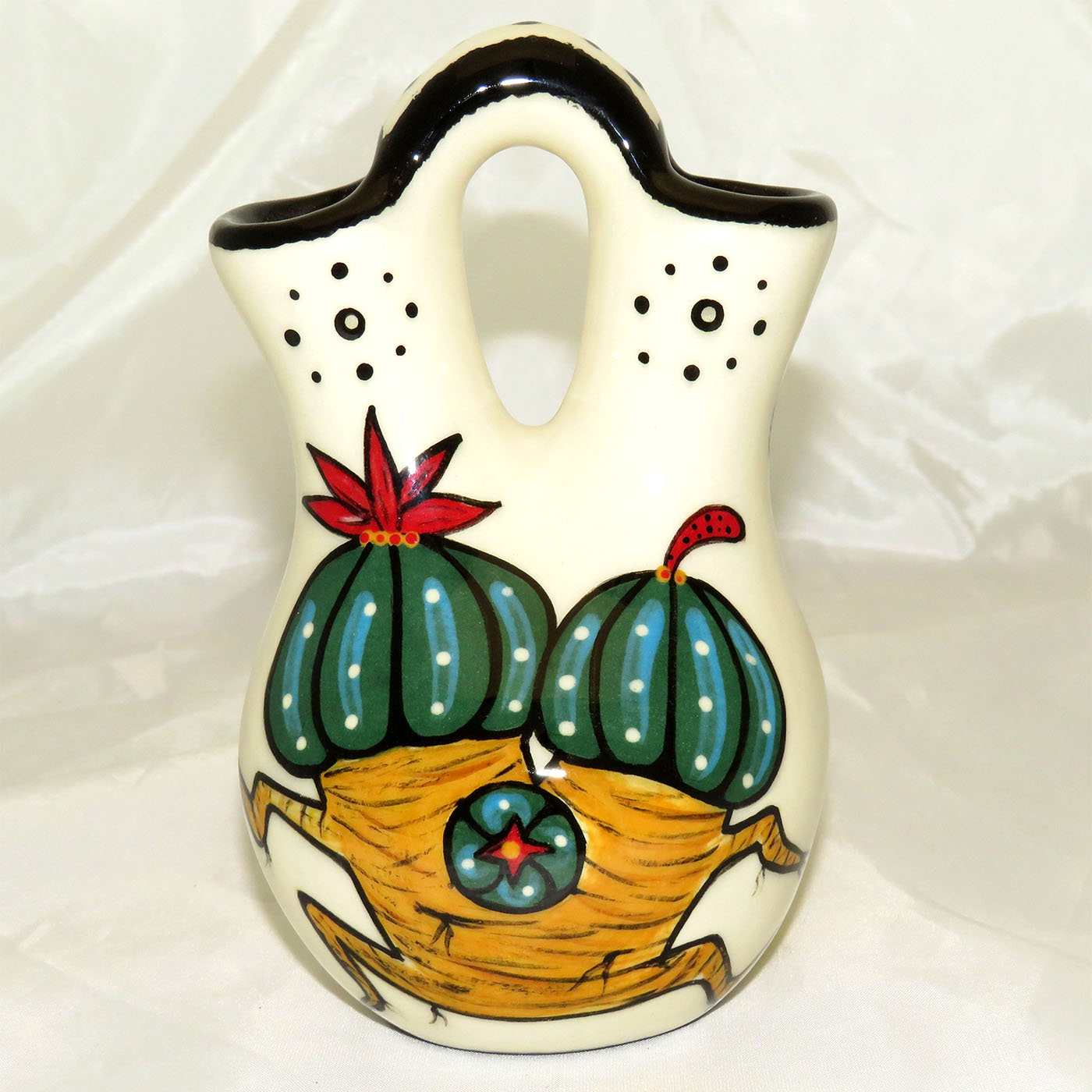 Mana Pottery Wedding Vase featuring peyote couplet with desert landscape on reverse.