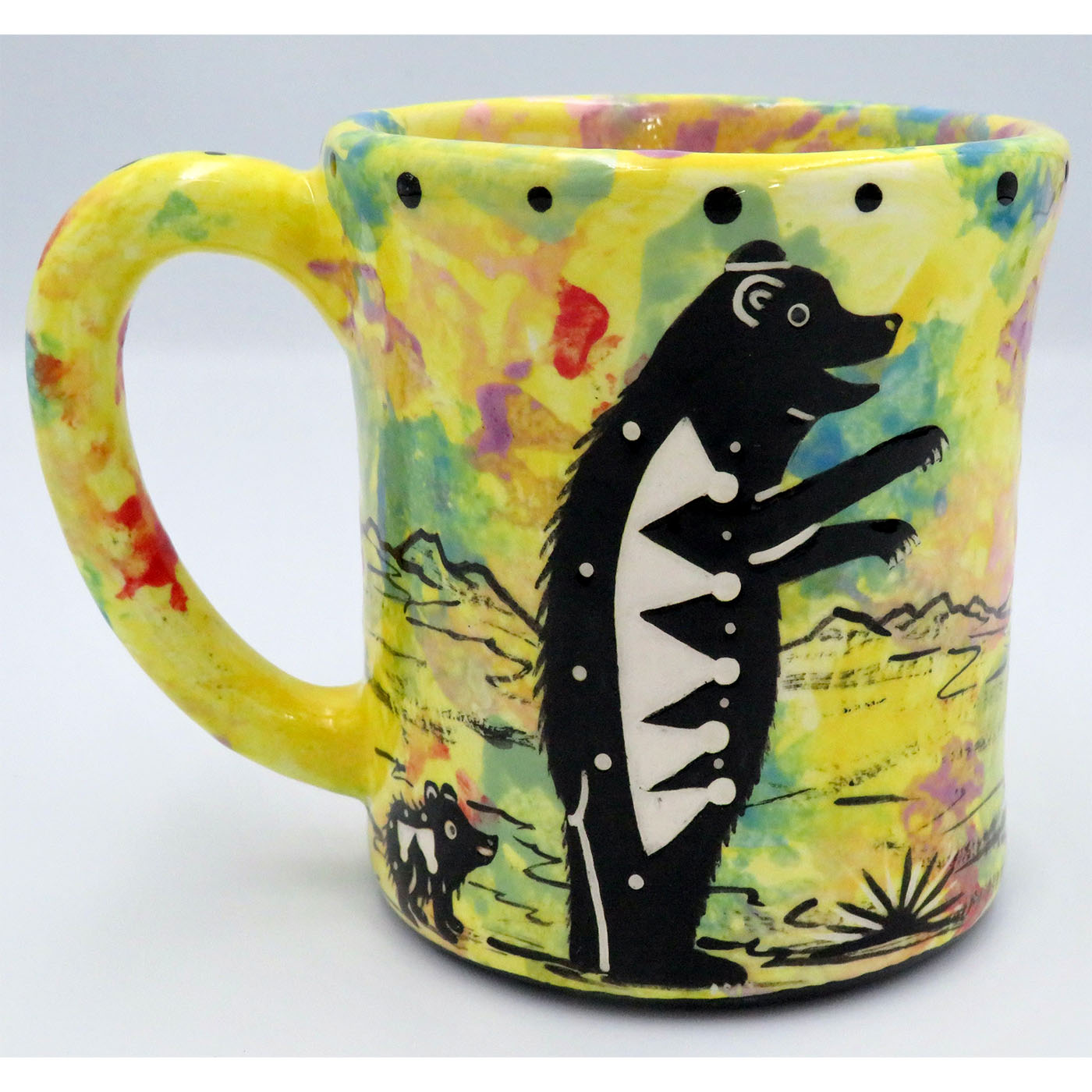 Mana Pottery e-mug featuring bear and cub and desert landscape on bright yellow background.