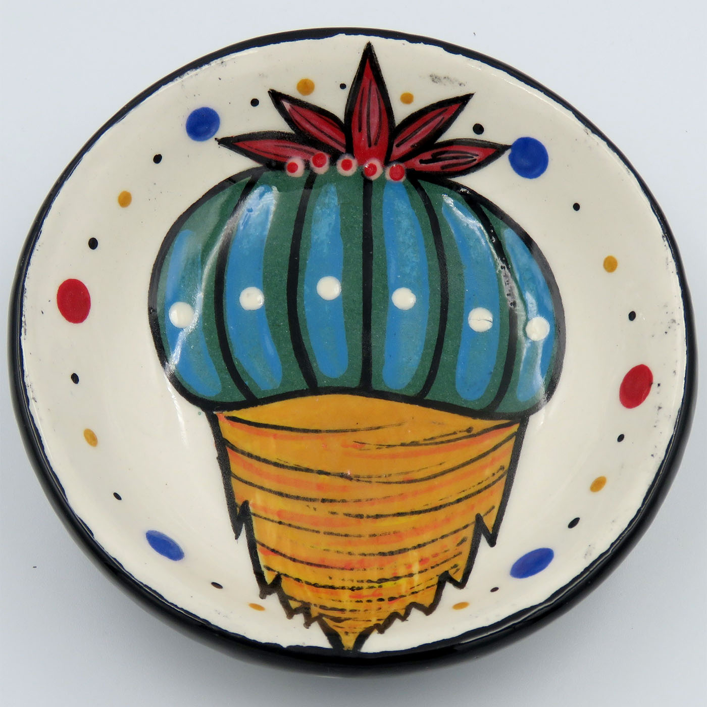 Mana Pottery teabag holder featuring Peyote root in bloom