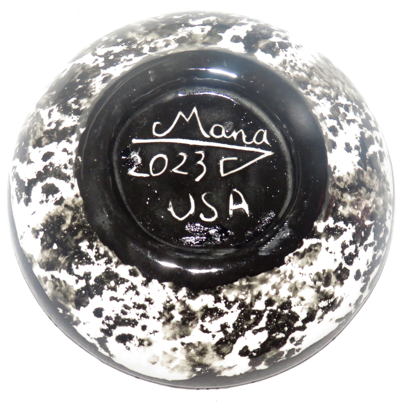 Mana Pottery Holy Bowl featuring Dancing Peyote, and black and white marbled underside. This is the underside.
