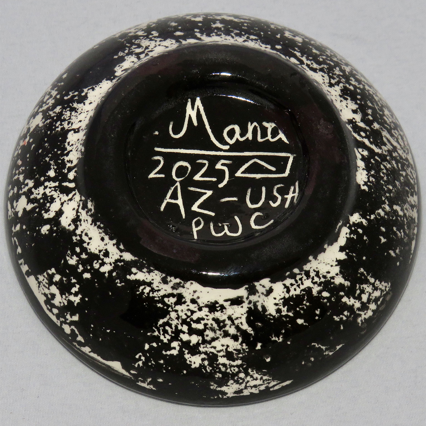 Photo of Mana Pottery Holy Bowl featuring Dancing Peyote.